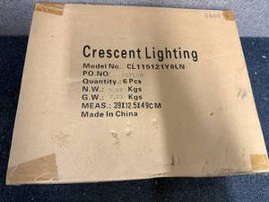 lot 199 image: 6 Pack Of Crescent Lighting