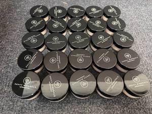 lot 160 image: 25 Cases Of Savvy Minerals Setting Powder
