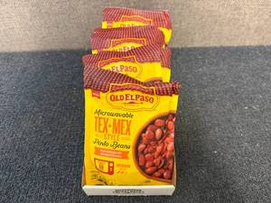 lot 140 image: 7 Packs Of Old El Paso Tex Mex Pinto Beans