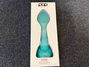 lot 183 image: Pop Sonic Spade Facial Cleanser