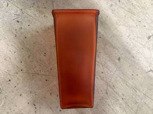 lot 189 image: 8 Red Glass Vases