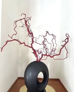 lot 7 image: Sporvil Sculpture Vase - Black Torus with Red Branch Accents