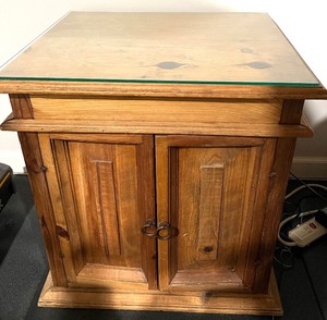 lot 136 image: Oak Wood Cabinet with Glass Top - Rustic 2-Door Sideboard