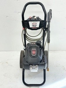 SIMPSON 3300 PSI @ 2.4 GPM Gas Pressure Washer w/ HONDA GCV170 Engine