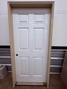 lot 34 image: New White 6-Panel Prehung Interior Door - Right Hand Inswing (Varies by user perspective) - PrimedPaintableTraditional 6-Panel Molded Composite Prehung Door w Frame &amp HardwareHollowSolid Core White Interior Door Unit - Ready to Install