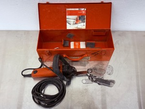 lot 43 image: Used FEIN SuperCut Sealant Cutter Knife Kit (Model FK20618) w Blades &amp Metal Case