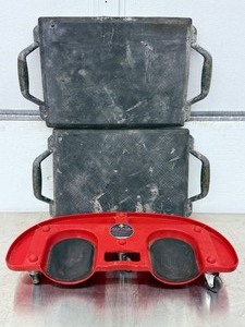 lot 53 image: Lot of 3 Heavy-Duty Kneeling Pads for Concrete Work &amp Rolling Knee DollyCreeper