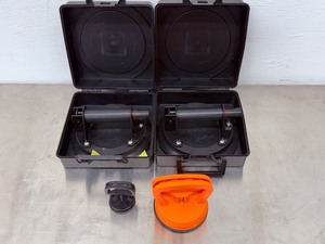 lot 64 image: Professional-Grade Vacuum Suction Cup Lifters (Set of 4)