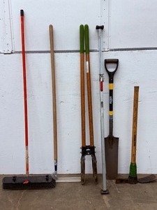 lot 81 image: Lot of 6 Heavy-Duty Landscaping &amp Construction Hand Tools Post Hole Digger, Tamper, Shovel, Pick Mattock &amp Broom