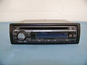 lot 25 image: Sony CDX-GT320 Detachable Face Car Stereo  Compact Disc (CD) Player