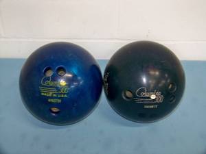 lot 67 image: (2) 14 lb. Columbia Bowling Balls