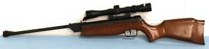 lot 57 image: Daisy Model 120 Pellet Air Gun, .177 Caliber w Scope