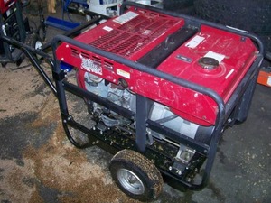 lot 101 image: PARTSREPAIR - Honda EB 11000 Commercial-Grade Portable Conventional Gasoline 10,000-Watt Power Generator - $7,000  Grainger