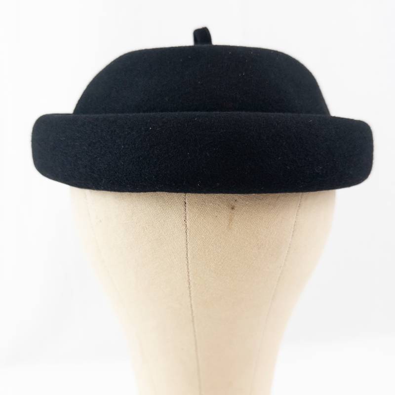 lot 102 image: Junior Seasons New York Wool Doeskin Felt Hat - Black - Made in USA