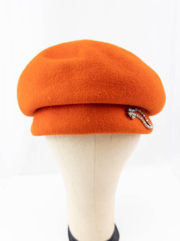 lot 121 image: Union Made Orange Felt Cloche Hat with Satin Bow - Womens Fashion Accessory