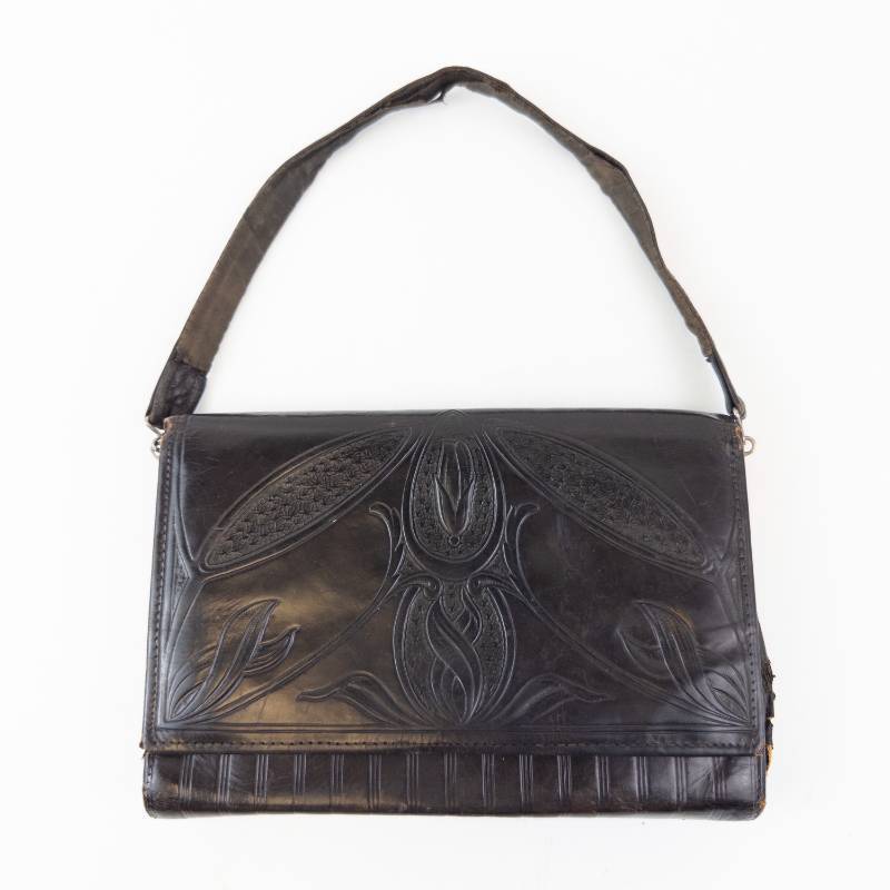 lot 154 image: Cordovan Leather Embossed Evening Bag - Vintage Clutch with Metal Frame