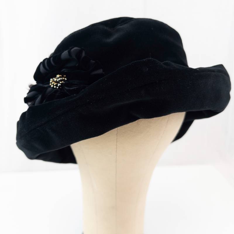 lot 81 image: Velvet Cloche Hat with Feather & Flower Accent - Black, Medium