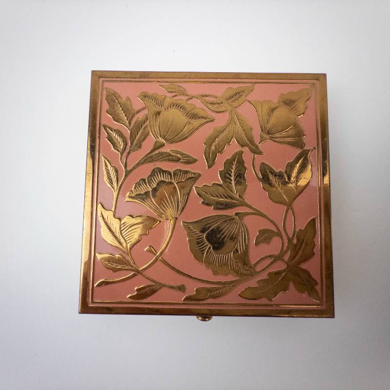 lot 245 image: Powder Compact - Pink Enamel with Gold Floral Vine Design - Vintage Vanity Box