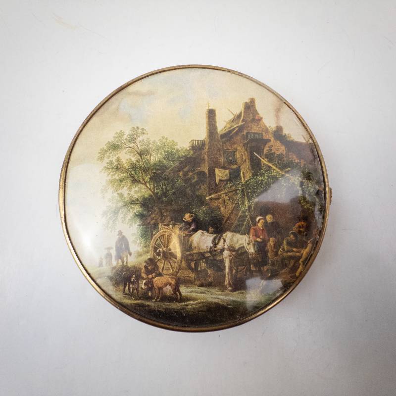 lot 258 image: Hand-Painted West Germany Round Makeup Compact Mirror - Gold Tone