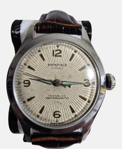 lot 17 image: Vintage 1950s  Pitterfield Swiss Automatic Wristwatch