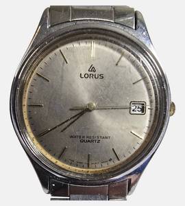 lot 23 image: Vintage 1980s Lorus Mens Wristwatch by Seiko.