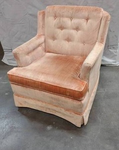 lot 56 image: Mid-Century Velvet Tuffed Back Chair