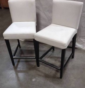 lot 27 image: Matching Upholstered Counter Height Chairs