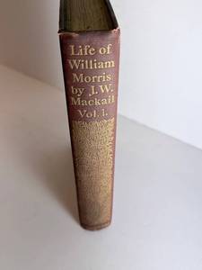 lot 26 image: Life of William Morris - J. W. Mackail - Volume I (New Edition 1901)