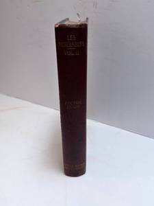lot 110 image: Les Misrables Vol II Cosette - Victor Hugo (1907) Boston Edition, Little, Brown and Company.
