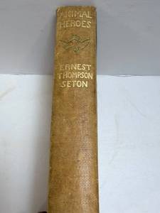 lot 134 image: Animal Heroes - Ernest Thompson Seton, 1905 Scribners Sons Hardcover