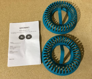 lot 295 image: LOT OF 16 Kitchen HQ Microwave Chip Makers