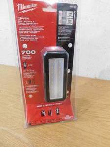 lot 143 image: Milwaukee M12 ROVER Service and Repair Flood Light with USB Charging