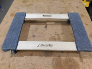 lot 199 image: Milwaukee 1,000 lb. Capacity Furniture Dolly