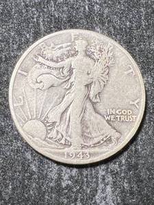 lot 26 image: 1943-D US WALKING LIBERTY HALF DOLLAR