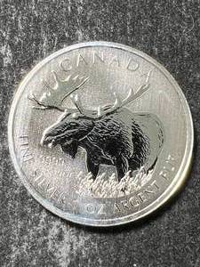 lot 30 image: 2012 CANADIAN PRONGHORN 1 TROY OZ .9999 FINE SILVER