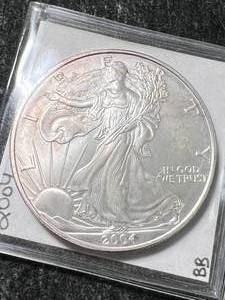 lot 60 image: 2004 AMERICAN SILVER EAGLE 1 TROY OZ .999 FINE SILVER
