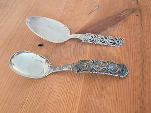 lot 1099 image: Lot of (2) 185-grams (total) 830 Silver Serving Spoons by Brodrene Lohre (1937) (Norway)  Kloster pattern