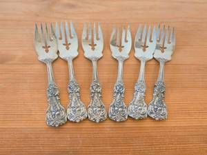lot 1110 image: Lot of (6) 6-18 228-grams (total) Sterling Silver Salad Forks - Francis I by Reed & Barton