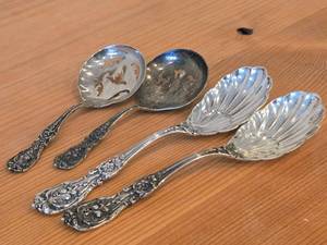 lot 1131 image: 144-grams (total) Sterling Silver (2) Sugar Shell Spoons and (2) Pierced Bonbon Spoons - Francis I by Reed & Barton