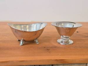 lot 1199 image: 458-grams (total) Denmar Silverplated Compote Dish #435 5Dx3, Vintage Mid-Century style Footed Oval Silverplated Serving Bowl 6x5x2-12