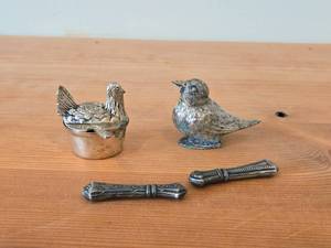 lot 1911 image: Vintage 144-grams (total) (2) Vintage Silverplated NeedleToothpick Holders, (1) Vintage Silverplated Hen Shaped SaltSpice Box, (1) Silverplated Bird Dcor