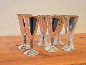 lot 1927 image: Lot of (6) Vintage 7 1088-grams (total) Silverplated Goblets by Roma SL (Spain)