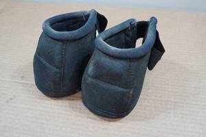 lot 97 image: Professionals Choice Bell Boots - XL