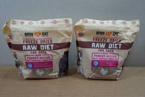 lot 101 image: 2 Boss Cat Freeze Dried Treats - Turkey Recipe