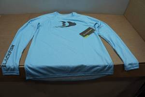 lot 120 image: Blackfish Guide UPFCooling Long Sleeve - Small