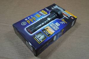 lot 135 image: Bell  Howell Taclight Wide Beam Flashlight