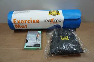 lot 138 image: Maximo Exercise Mat with Exercise Accessories