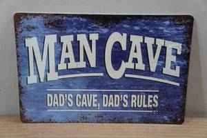 lot 171 image: Novelty Metal Sign - Man Cave