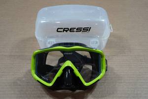 lot 184 image: Cressi Pano 3 Mask