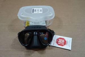 lot 188 image: Cressi Calibro Mask